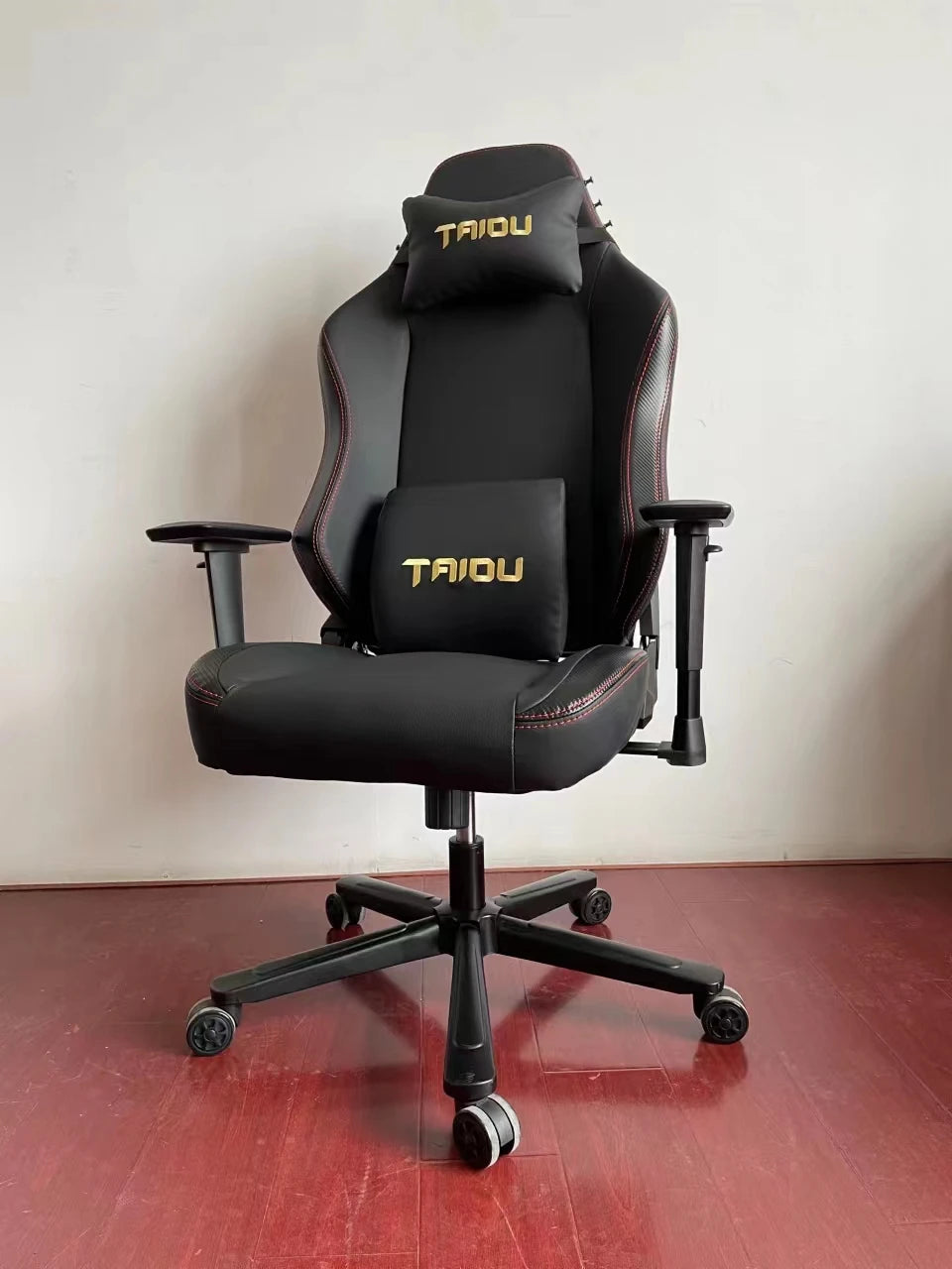 YYHCHot selling E-sports chair 360 degree rotation up and down adjustment cheap gaming chair